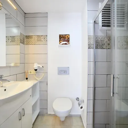 Aria Cesme Otel *
