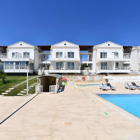 Aria Cesme Hotel *